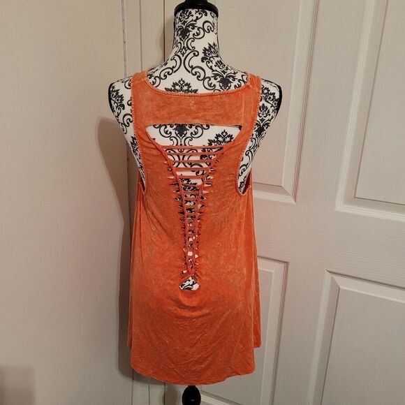 Paper Crane cut out design tank top - Picture 3 of 8